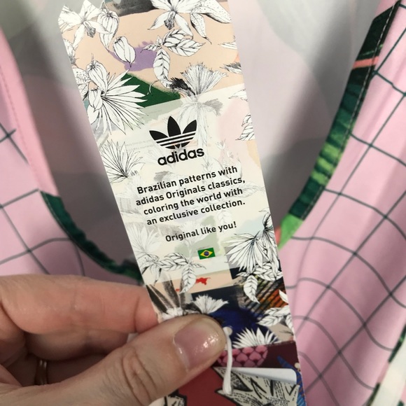 NEW Adidas Originals Bodysuit - Picture 7 of 7